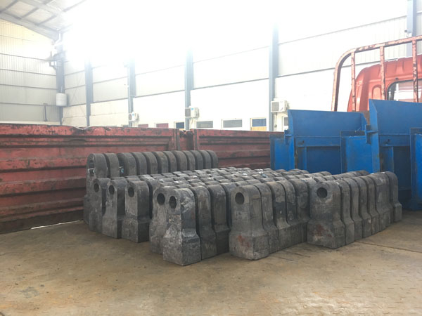 破碎機錘頭發貨現場 破碎機錘頭發貨現場